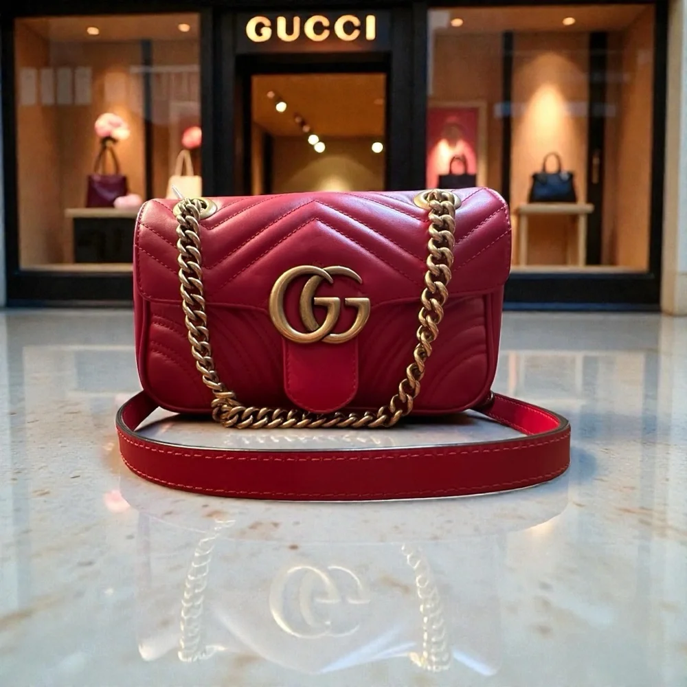 Gucci GG Marmont Bag with Matelasse Leather and Chevron Quilting - Picture 1 of 10
